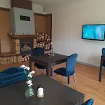 Hotelik Corner