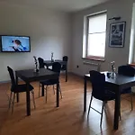 홈스테이 Hotelik Corner