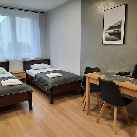 Δωμάτια σε οικογενειακή κατοικία Hotelik Corner Kętrzyn